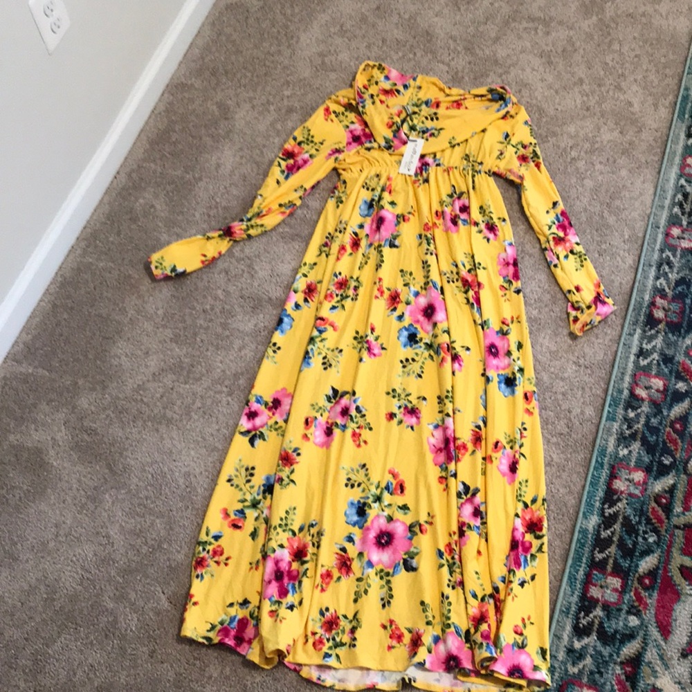 Maternity dress